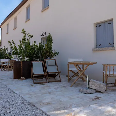 Medimea Πανσιόν Sanalvò